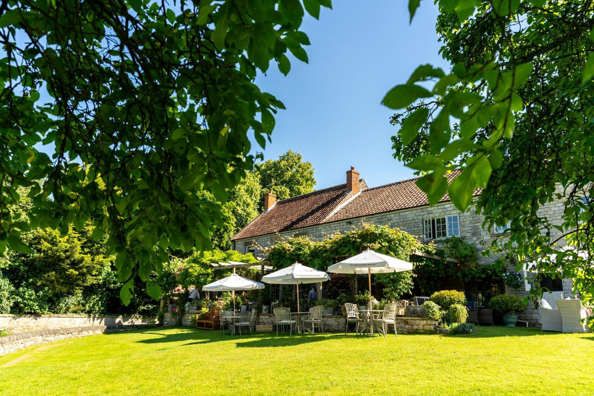 The Pheasant Hotel Harome Exteriör bild